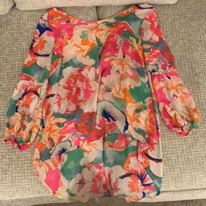 Floral blouse with detailed back